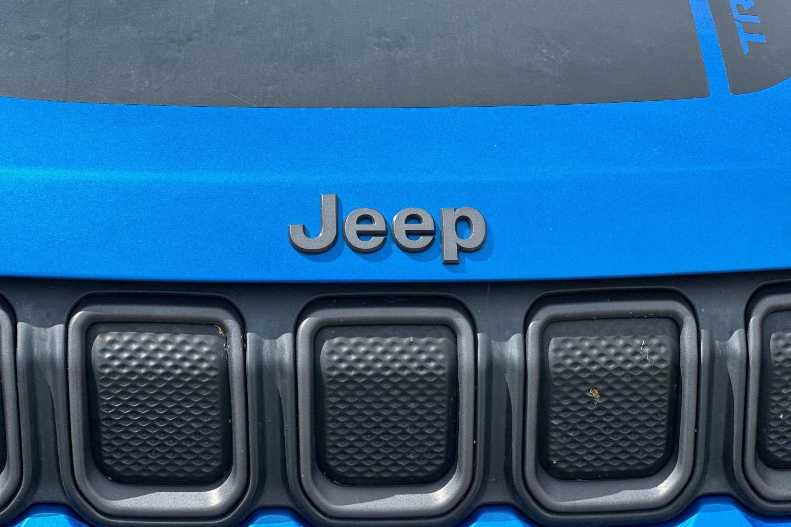 Used 2022 Jeep Compass Trailhawk AWD/4WD image 46