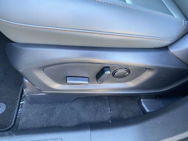 New 2027 Ford Explorer Active w/ Active Comfort Package RWD image 9