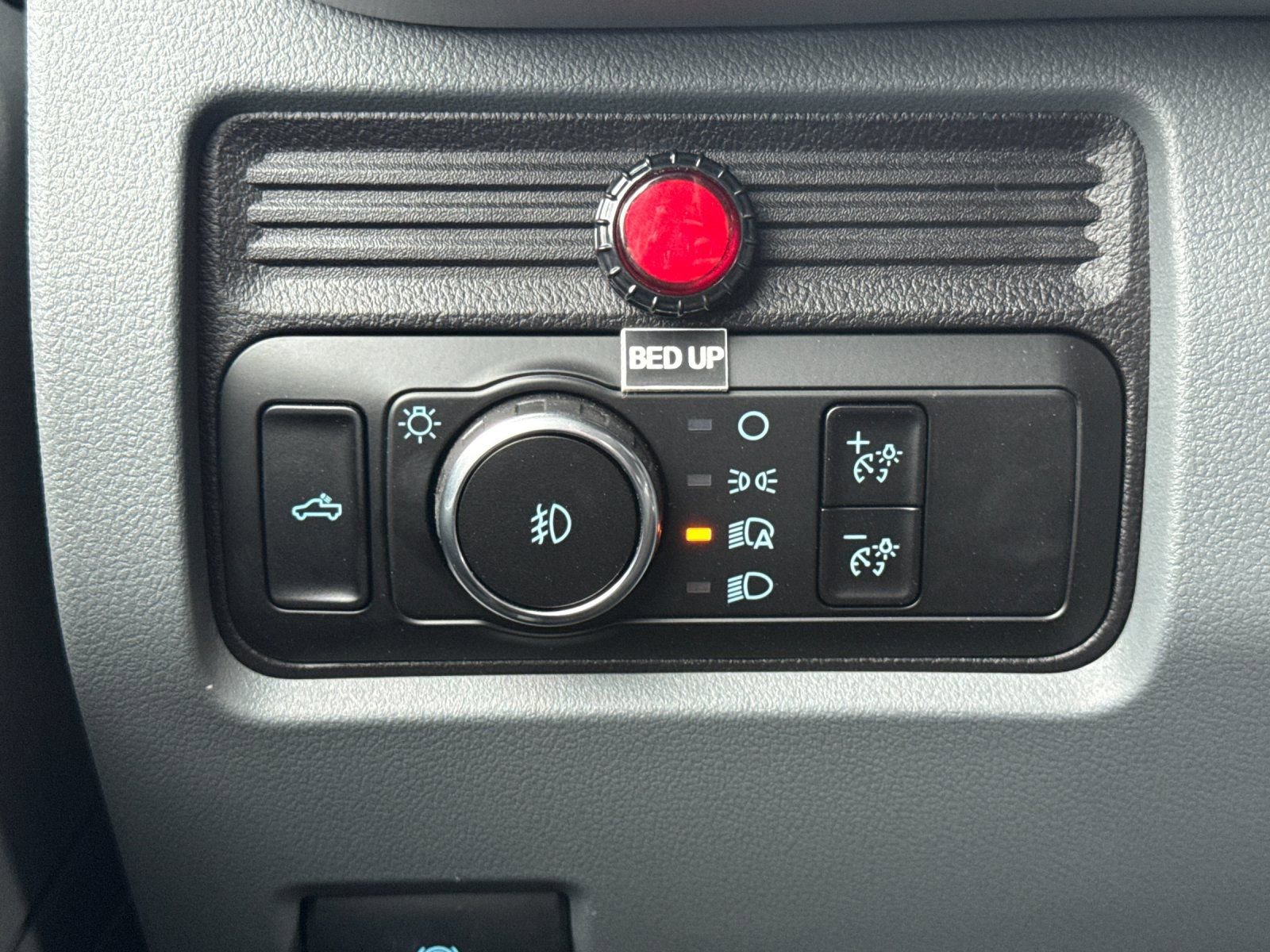 New 2025 Ford F550 2WD Regular Cab Super Duty image 25