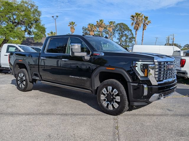 New 2026 GMC Sierra 2500 Denali w/ Denali Reserve Package AWD/4WD image 3