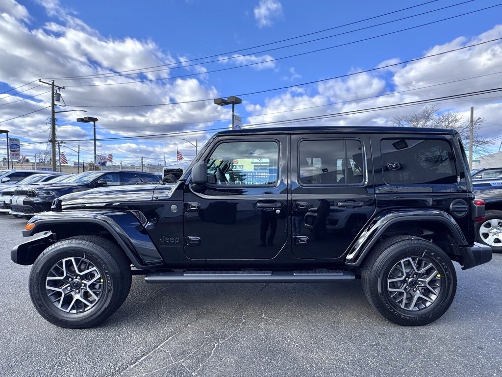 New 2026 Jeep Wrangler Sahara image 4