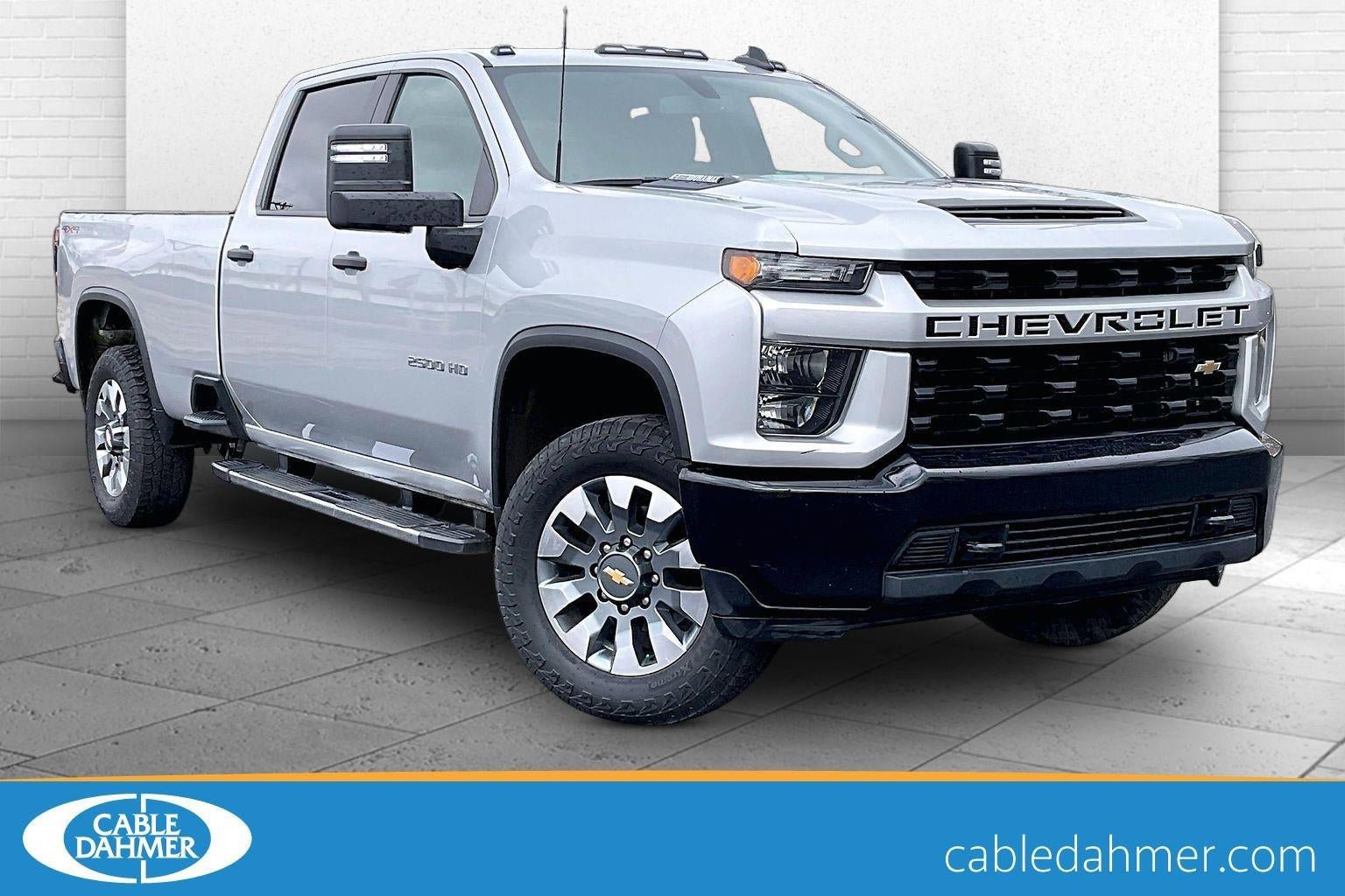Used 2023 Chevrolet Silverado 2500 Custom w/ Custom Value Package image 1
