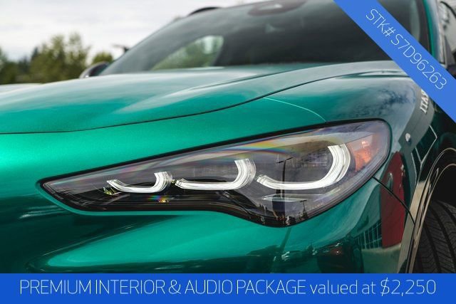 New 2025 Alfa Romeo Stelvio Sprint image 3