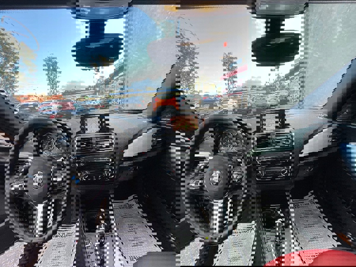 Used 2015 BMW M235i xDrive Coupe image 10