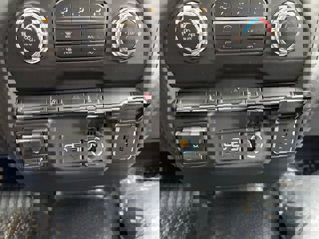 New 2026 GMC Sierra 3500 Pro w/ Convenience Package image 26