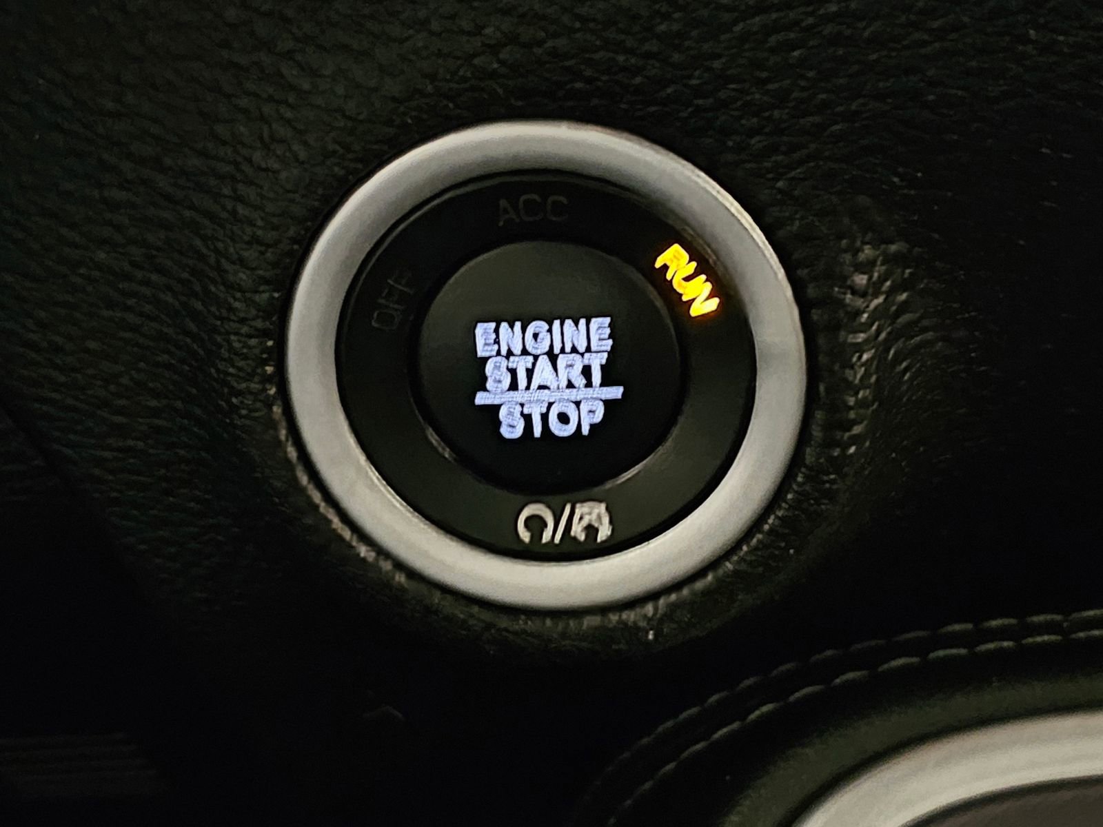 Used 2021 Dodge Challenger SXT image 27