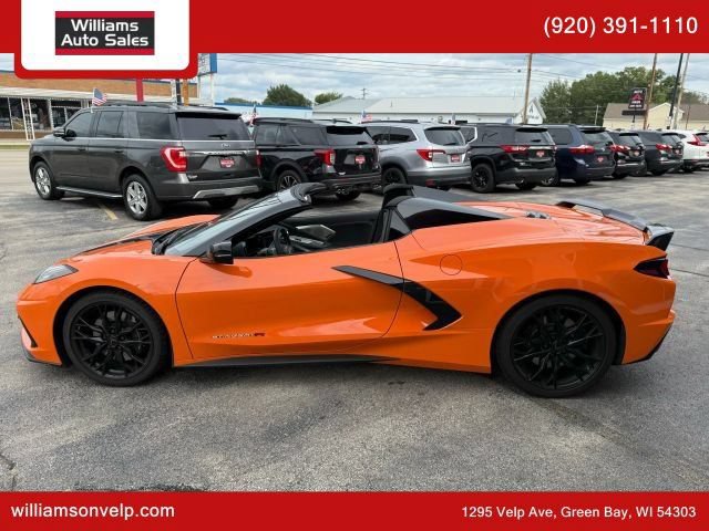 Used 2024 Chevrolet Corvette Stingray Preferred Conv w/ Z51 Performance Package RWD image 35