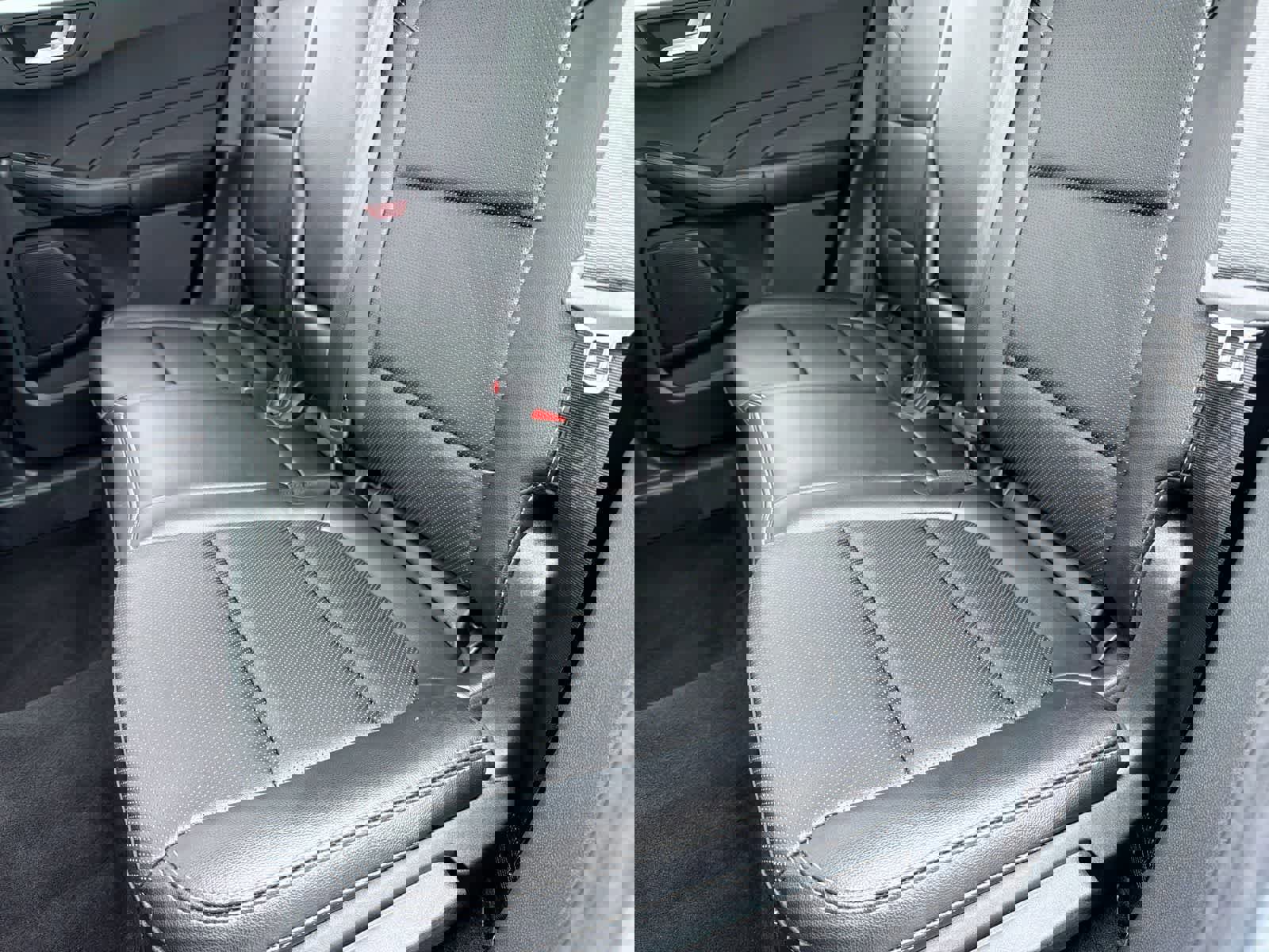 Used 2022 Ford Escape SEL image 21