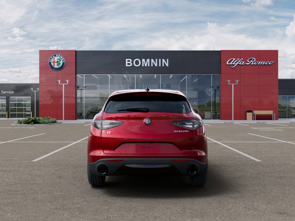 New 2025 Alfa Romeo Stelvio Sprint image 7