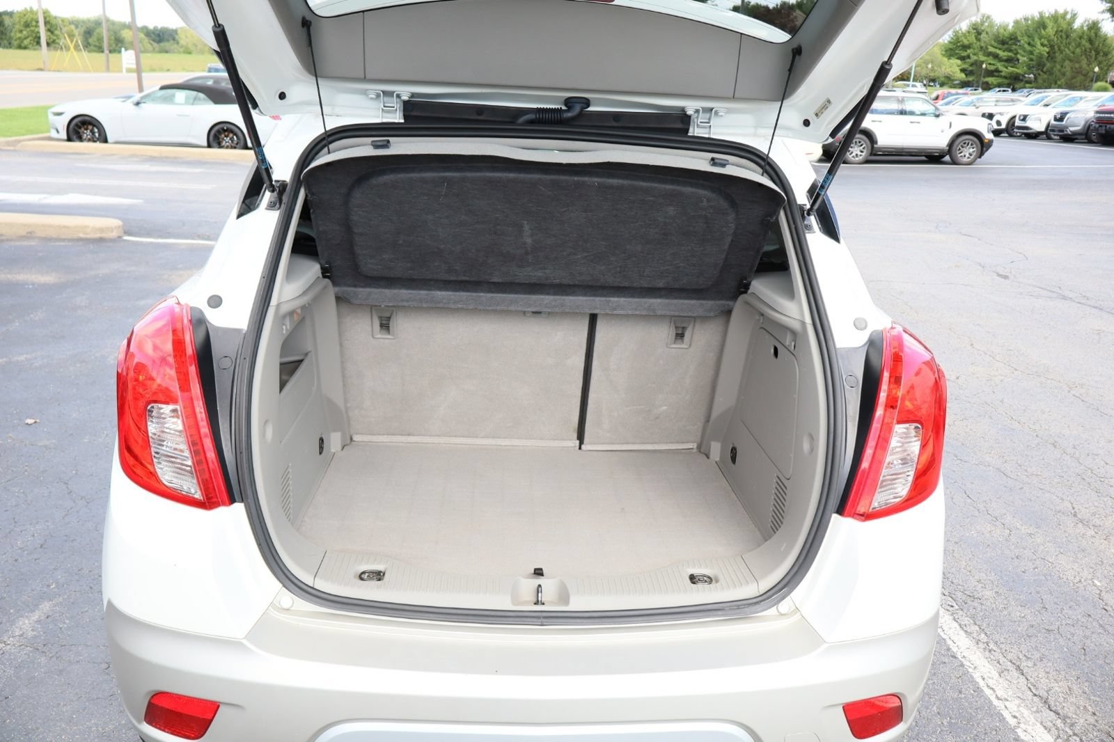 Used 2016 Buick Encore Leather w/ Experience Buick Package FWD image 28