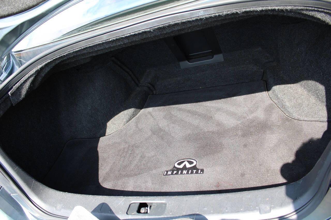 Used 2011 INFINITI M37 x w/ Deluxe Touring Pkg image 37