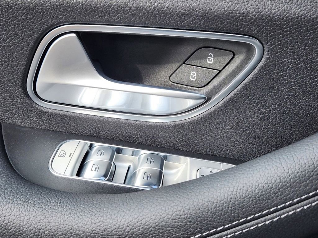 New 2025 Mercedes-Benz GLS 450 4MATIC image 9