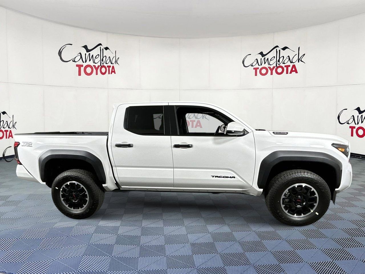 New 2026 Toyota Tacoma TRD Off-Road image 8