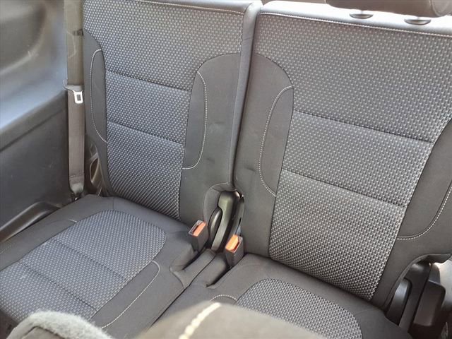 Used 2021 GMC Acadia SLE w/ Driver Convenience Package image 8