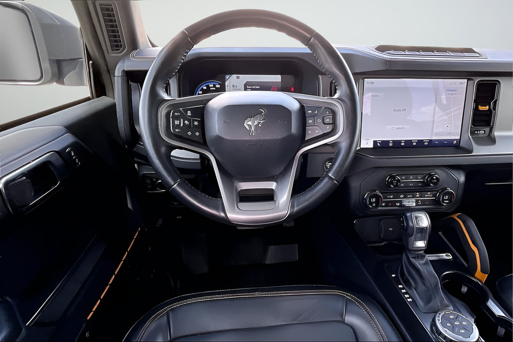 Used 2024 Ford Bronco Badlands AWD/4WD image 8