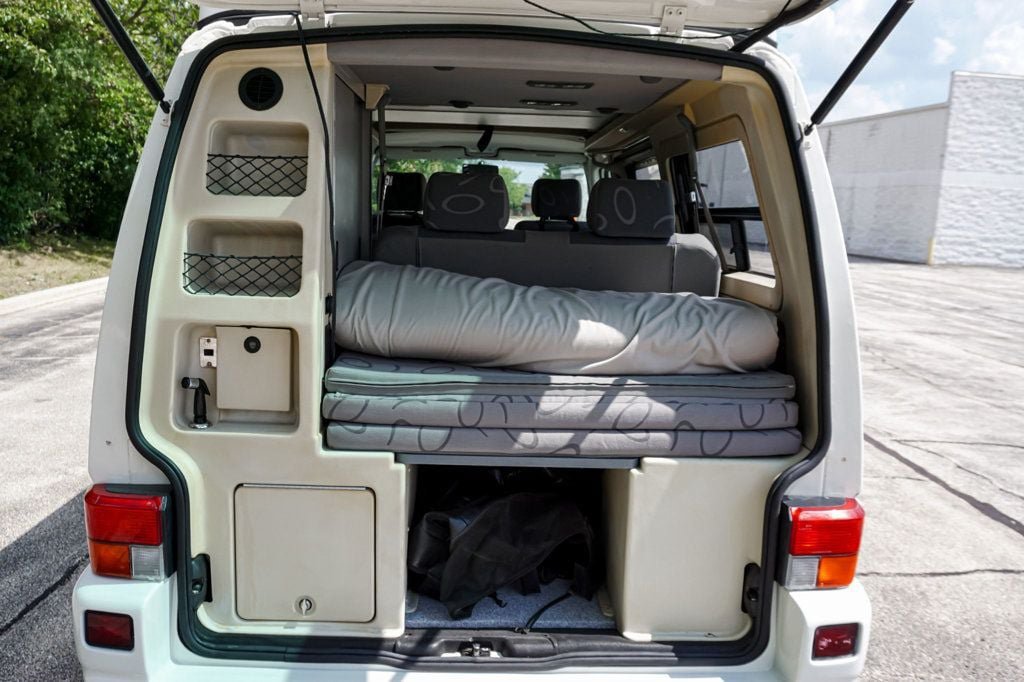 Used 2000 Volkswagen Eurovan Camper FWD image 48