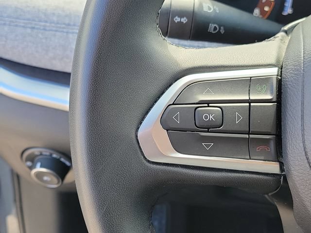 Used 2024 Jeep Compass Latitude AWD/4WD image 9