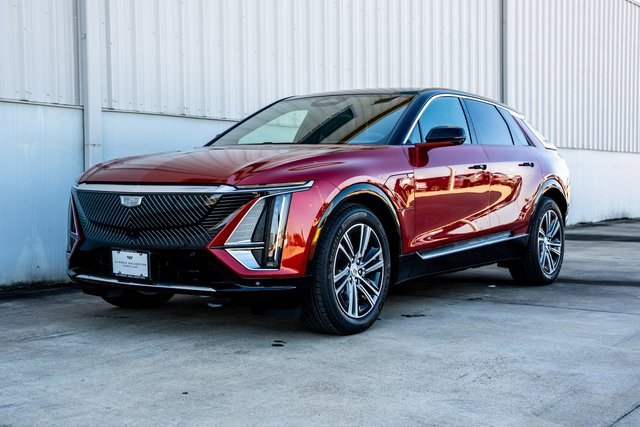 New 2026 Cadillac Lyriq Luxury image 6