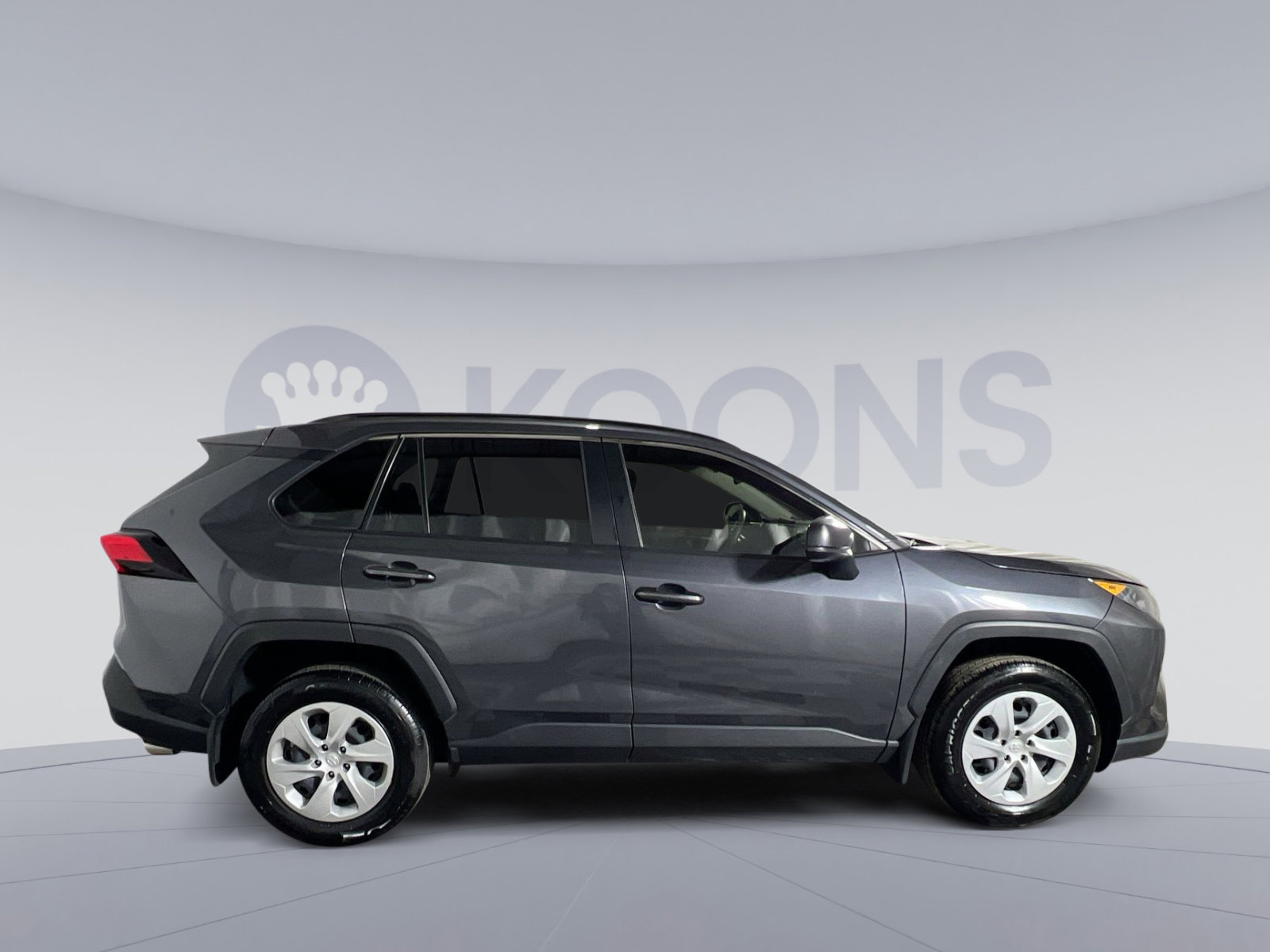 Used 2019 Toyota RAV4 LE image 8