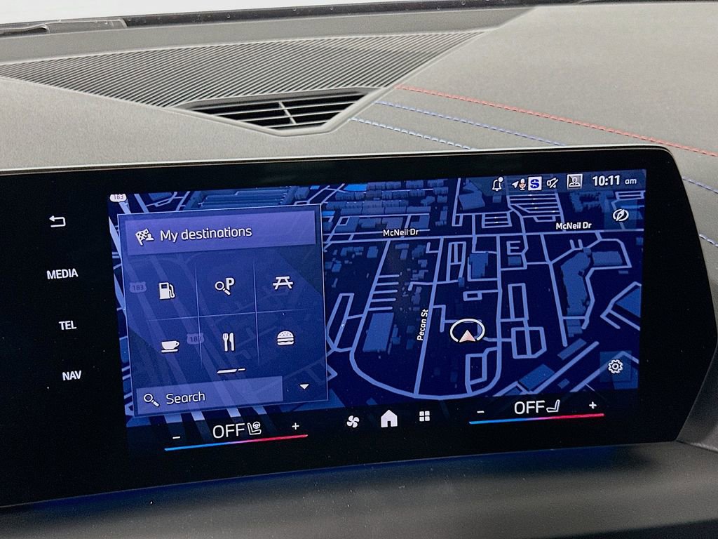 Used 2026 BMW M235i xDrive w/ Technology Package image 12