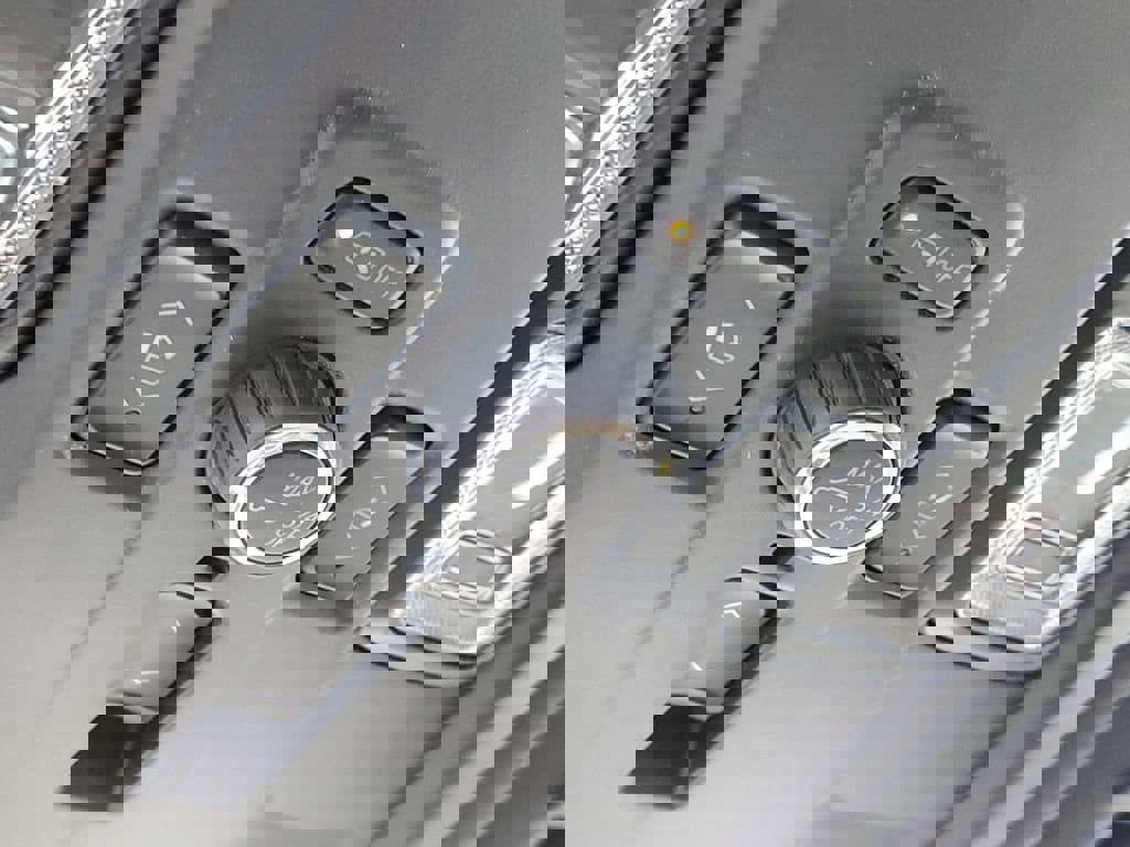 New 2025 Chevrolet Suburban High Country image 19