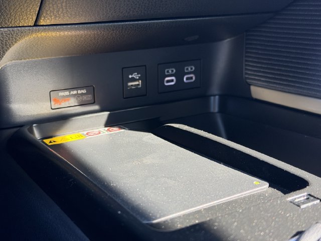 New 2026 Toyota Camry SE w/ Convenience Package FWD image 19