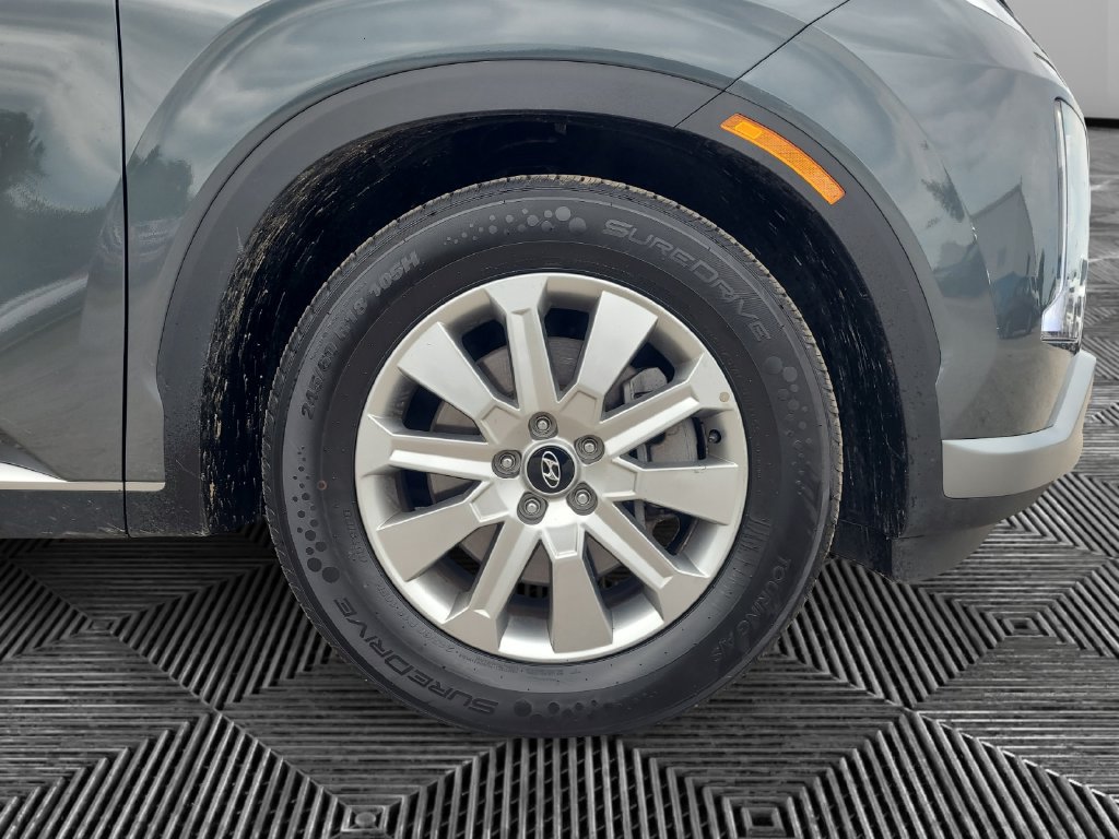Used 2025 Hyundai Palisade SEL AWD/4WD image 16