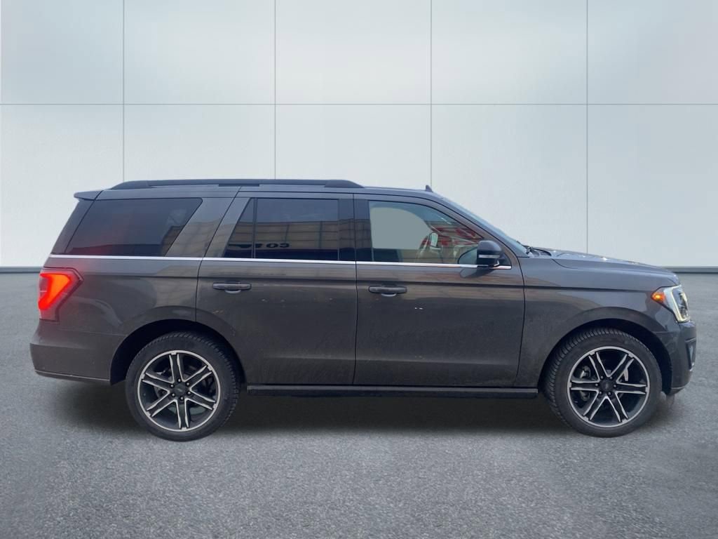 Used 2019 Ford Expedition Limited w/ Equipment Group 303A image 2