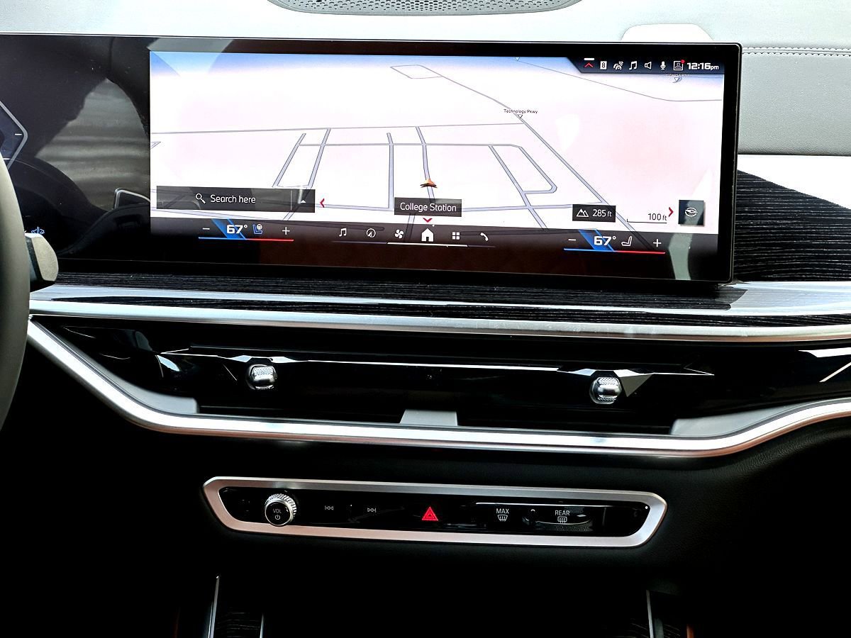 New 2026 BMW X7 M60i image 21