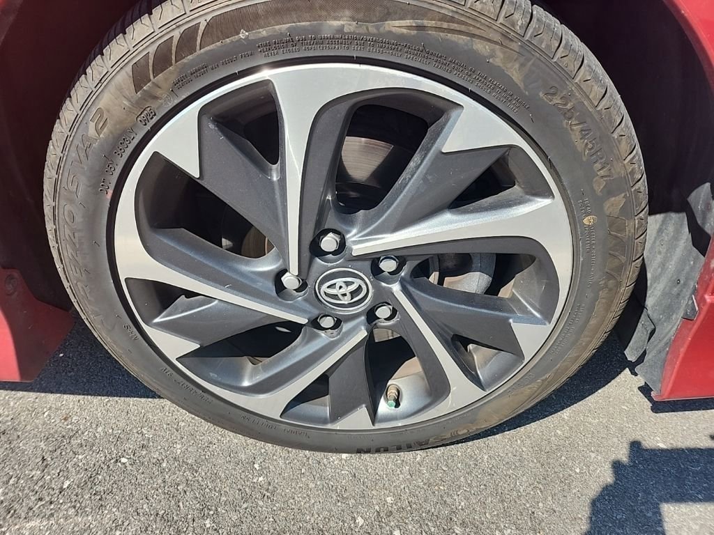 Used 2017 Toyota Corolla iM FWD image 21