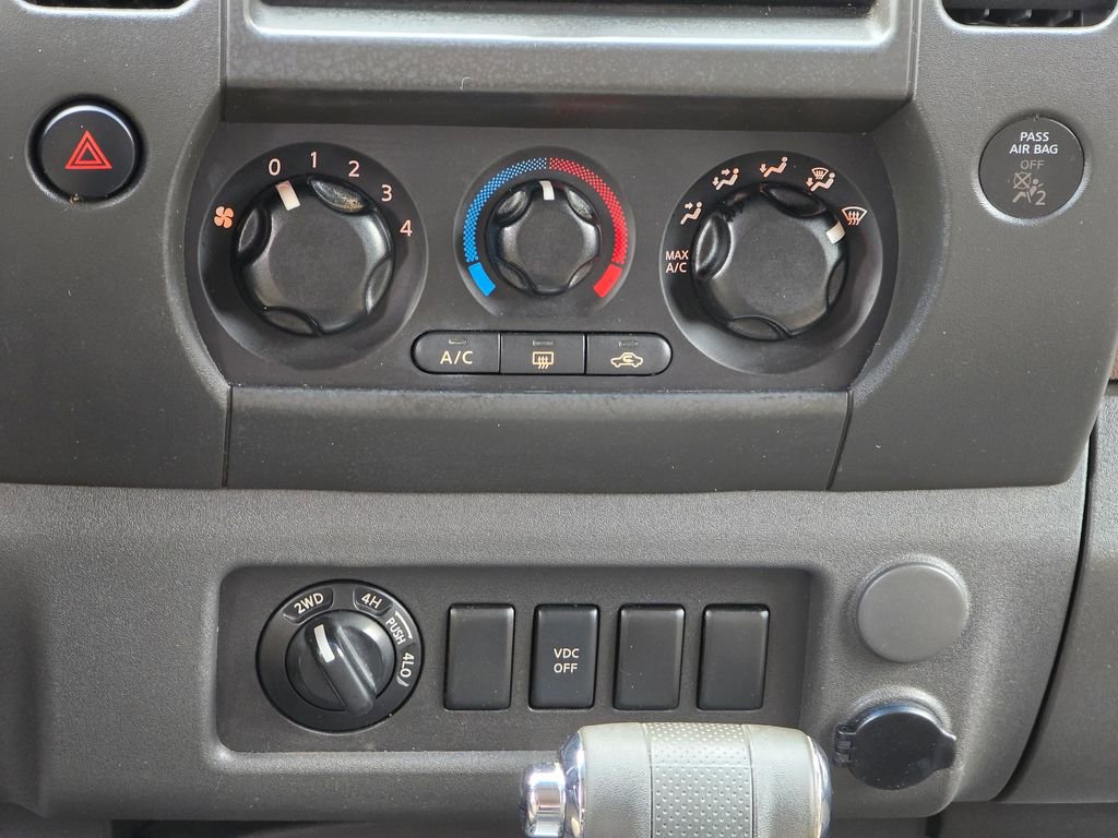 Used 2008 Nissan Xterra S image 31