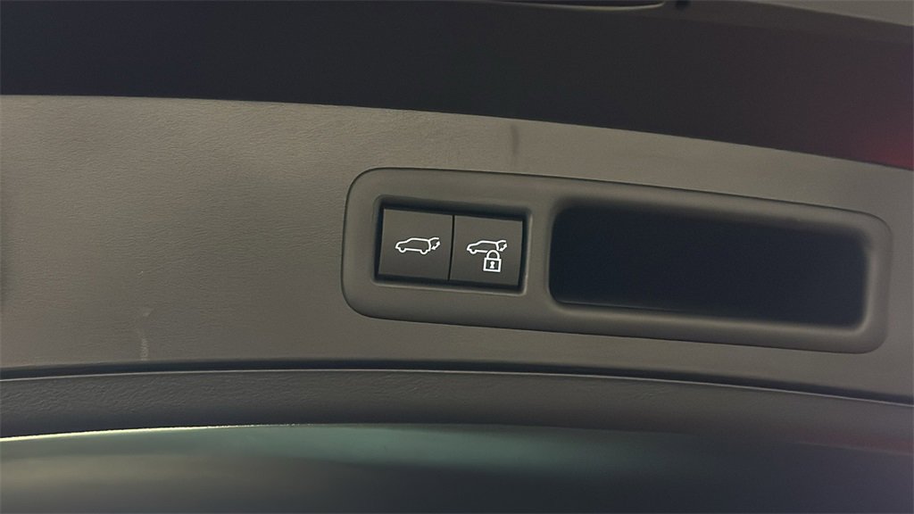 New 2025 Lexus UX 300h AWD image 10