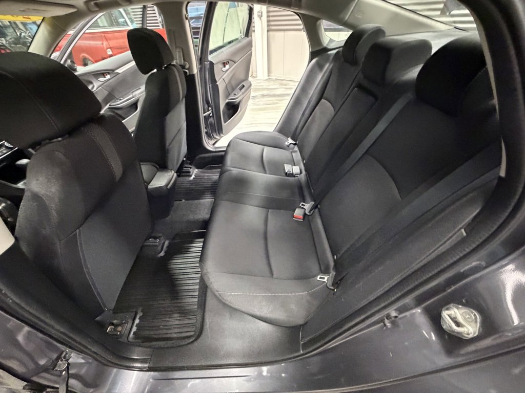 Used 2018 Honda Civic EX image 46
