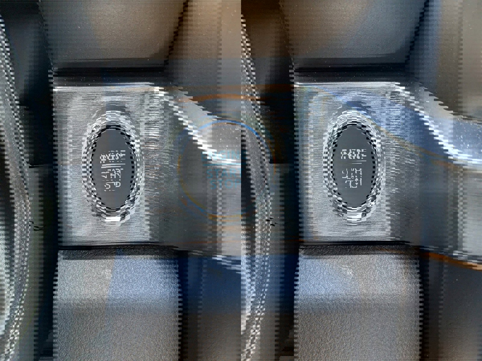 New 2025 Ford F350 Lariat w/ Lariat Ultimate Package image 41