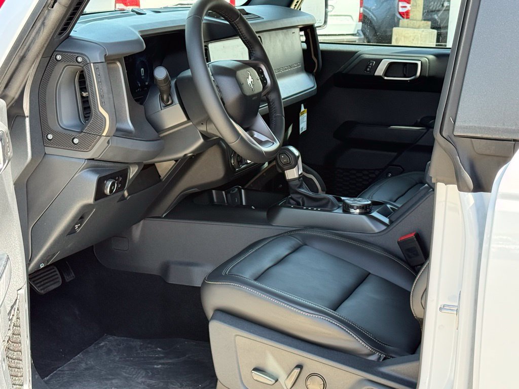 New 2026 Ford Bronco Badlands AWD/4WD image 5