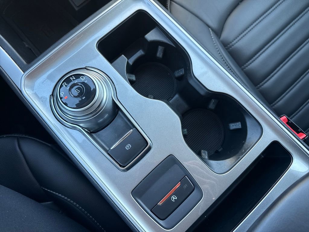 Used 2024 Ford Edge SEL w/ Convenience Package image 41