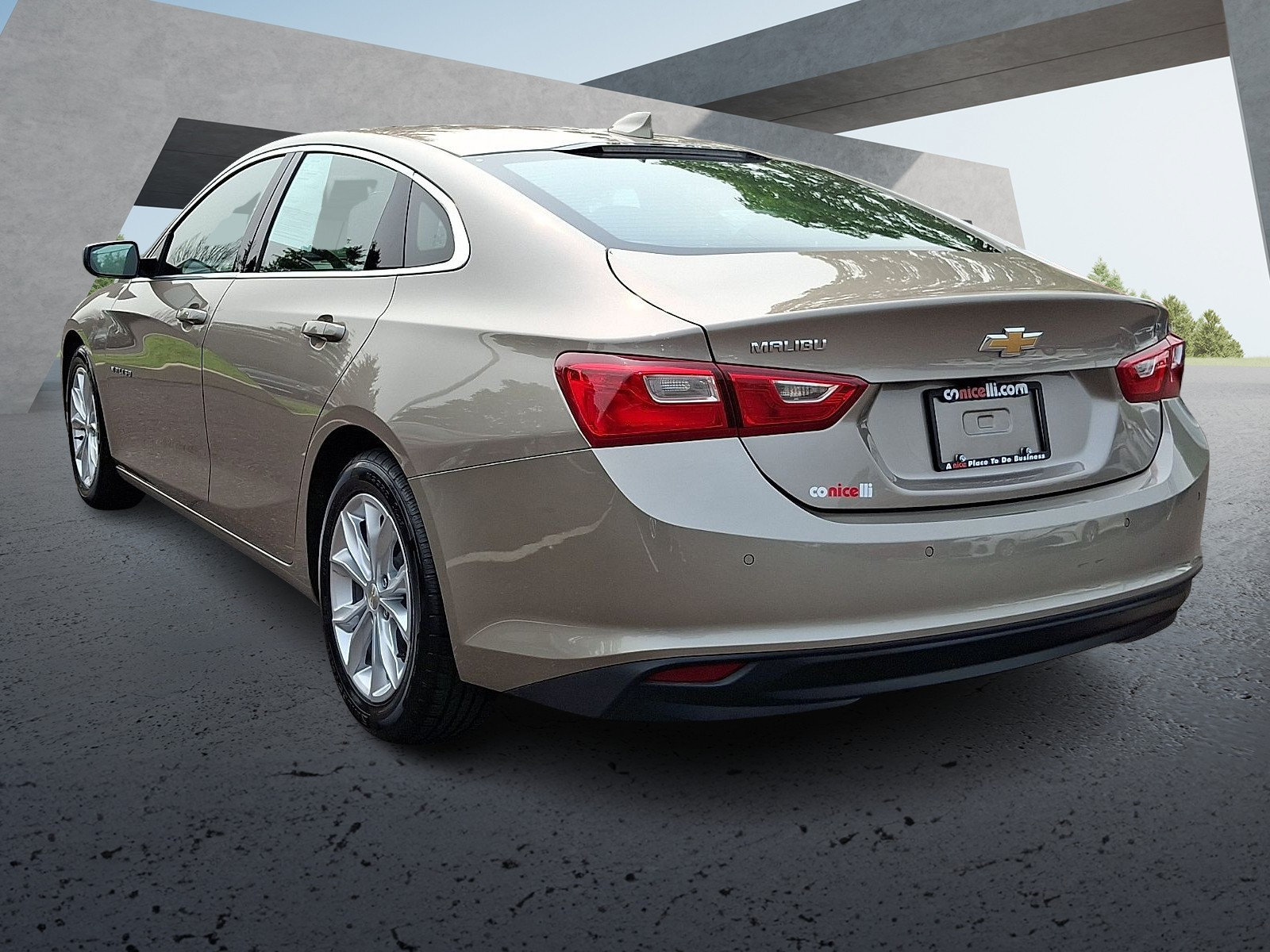 Used 2024 Chevrolet Malibu LT FWD image 4