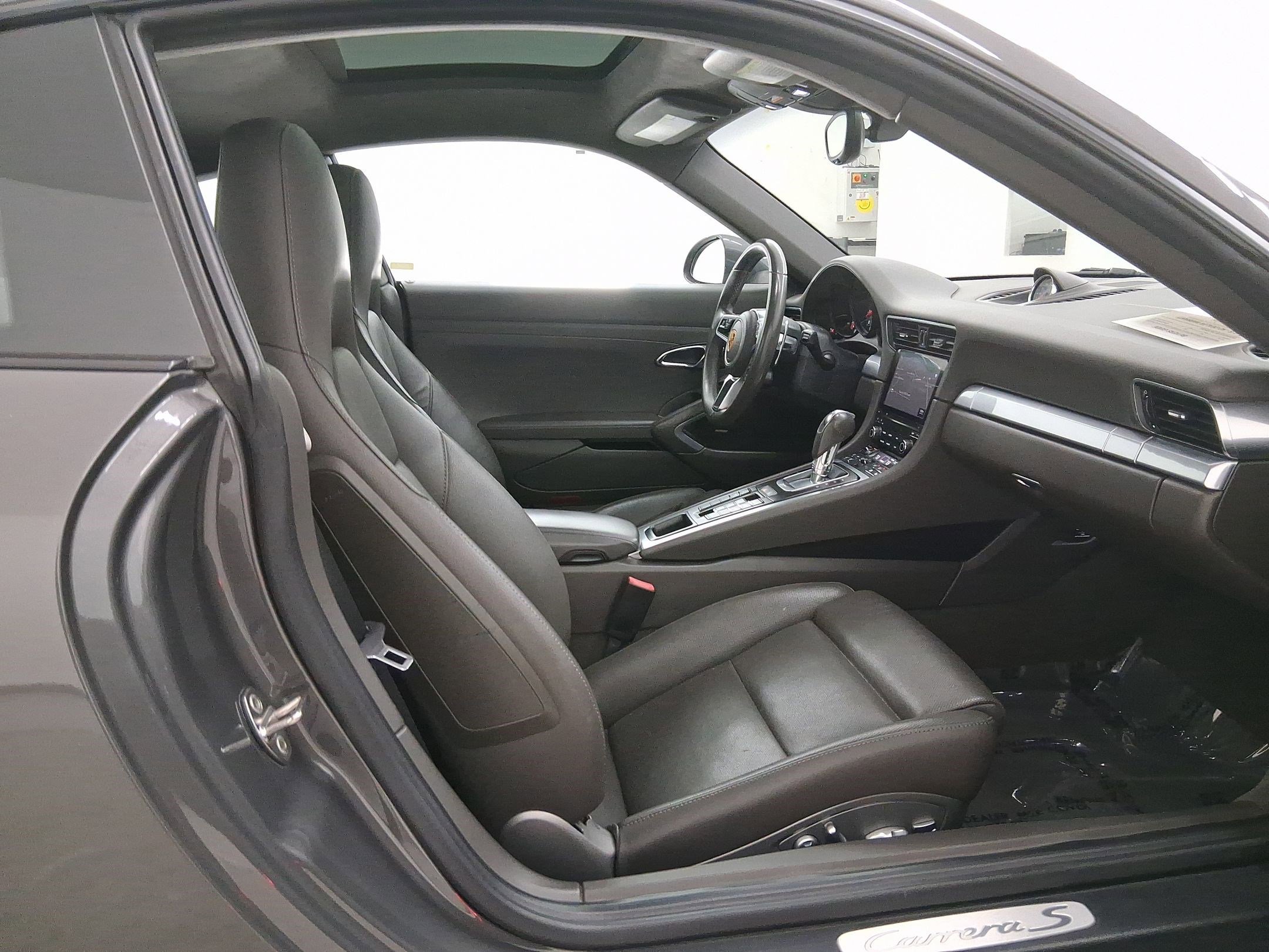 Certified 2017 Porsche 911 Carrera S image 32
