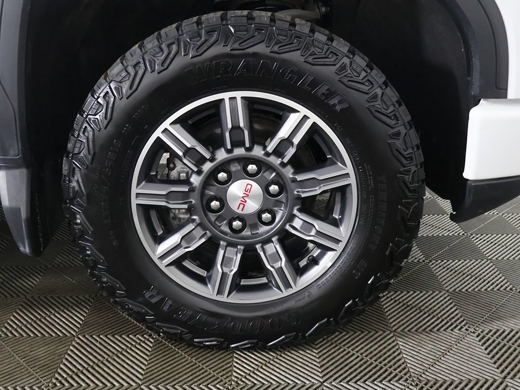 Used 2024 GMC Sierra 1500 AT4 w/ AT4 Preferred Package AWD/4WD image 21