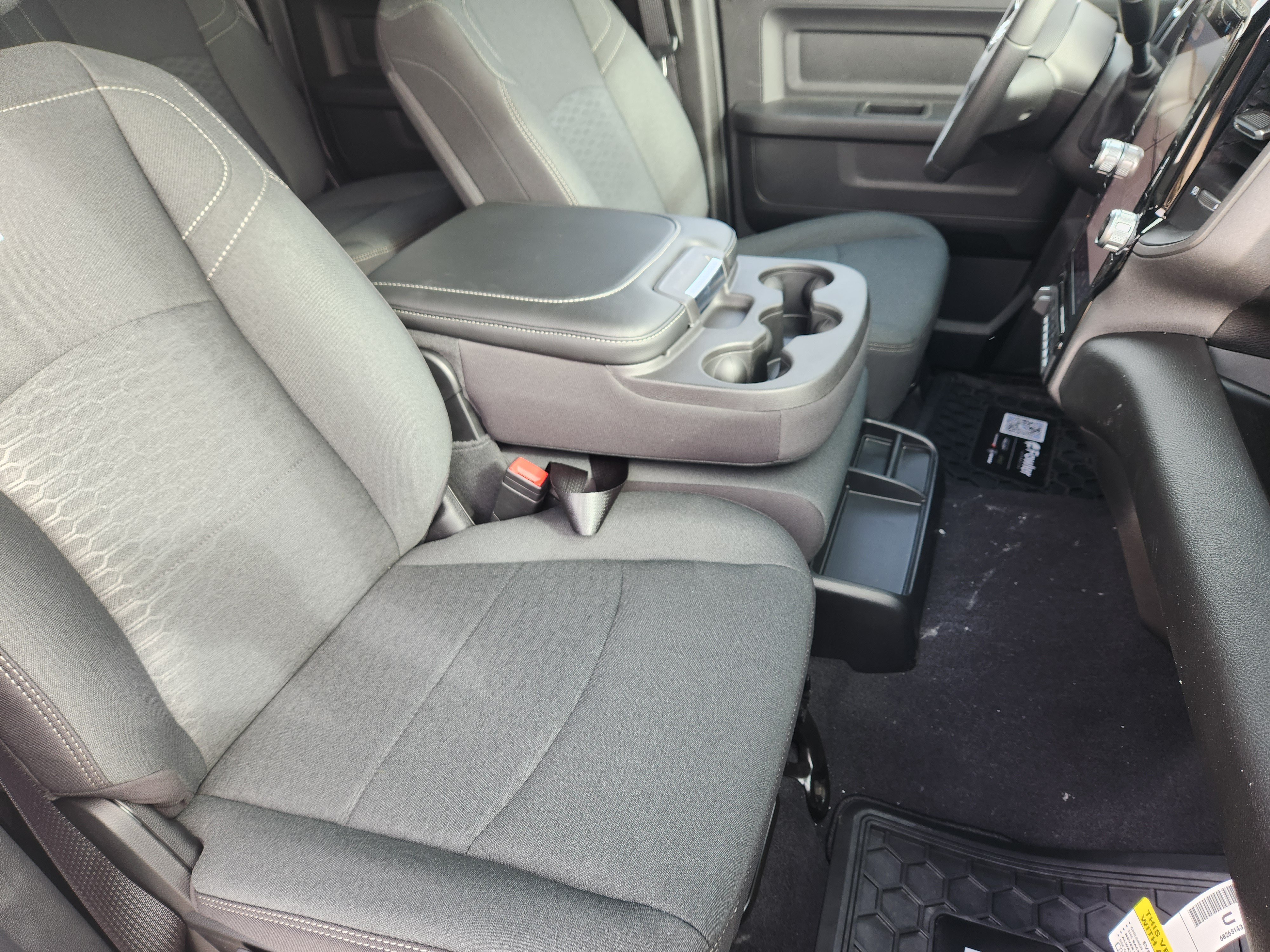 New 2026 RAM 3500 Tradesman AWD/4WD image 12