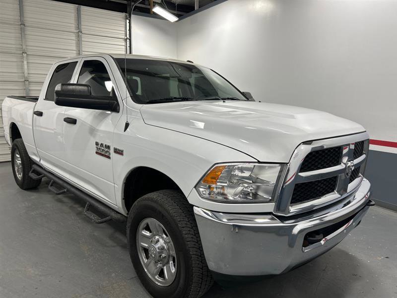Used 2017 RAM 3500 Tradesman w/ Chrome Appearance Group image 2