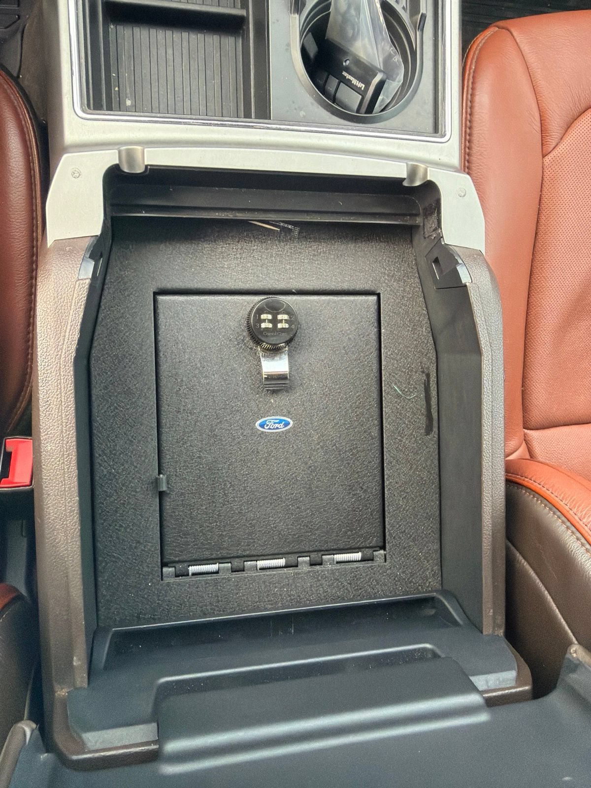 Used 2020 Ford F250 King Ranch w/ King Ranch Ultimate Package AWD/4WD image 26