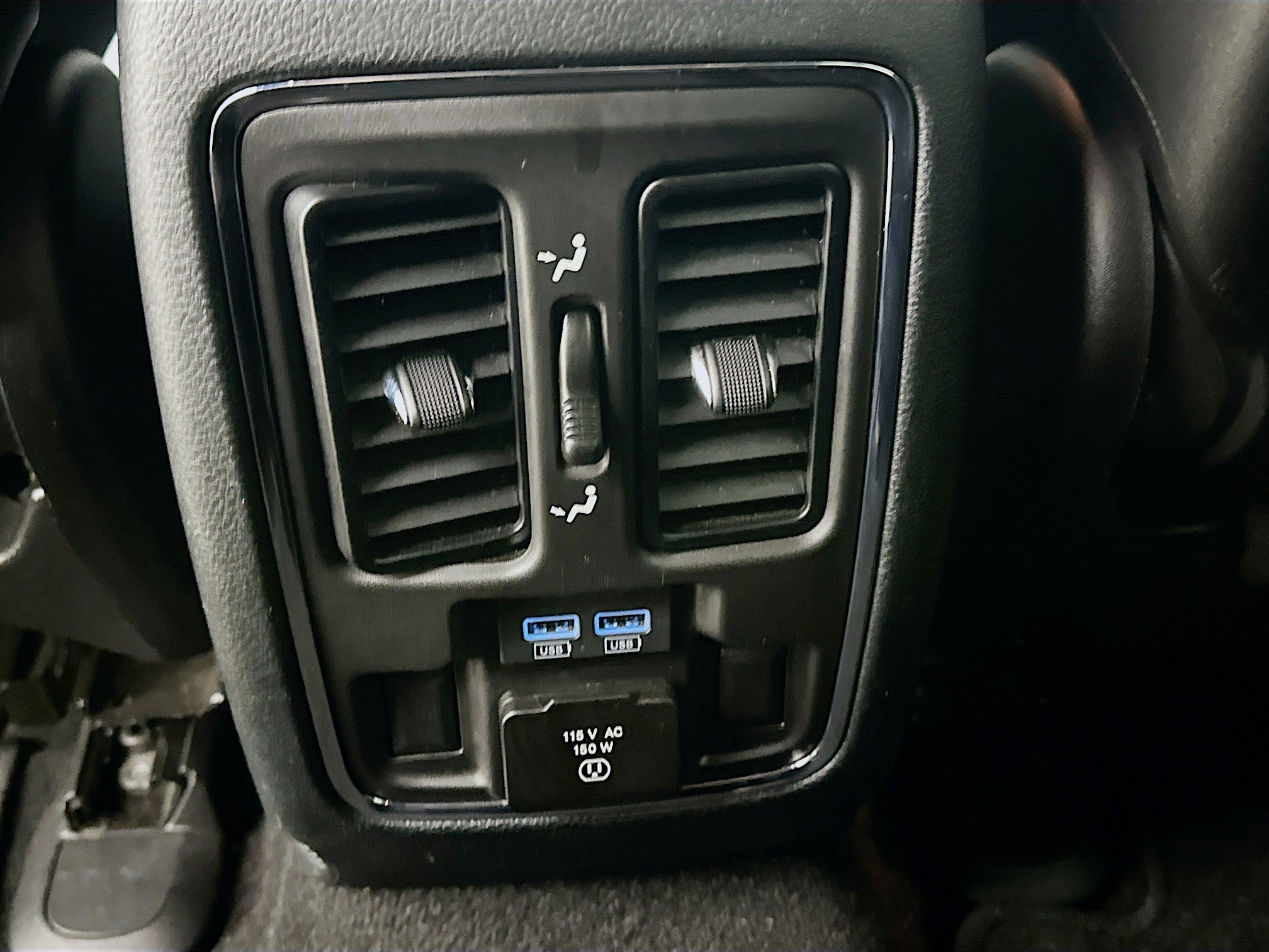 Used 2022 Jeep Grand Cherokee Limited w/ Trailer Tow Group IV image 33