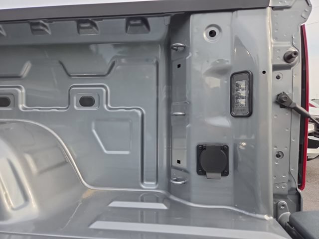Used 2026 Chevrolet Silverado 1500 LT w/ LPO, Liner Protection Package AWD/4WD image 31
