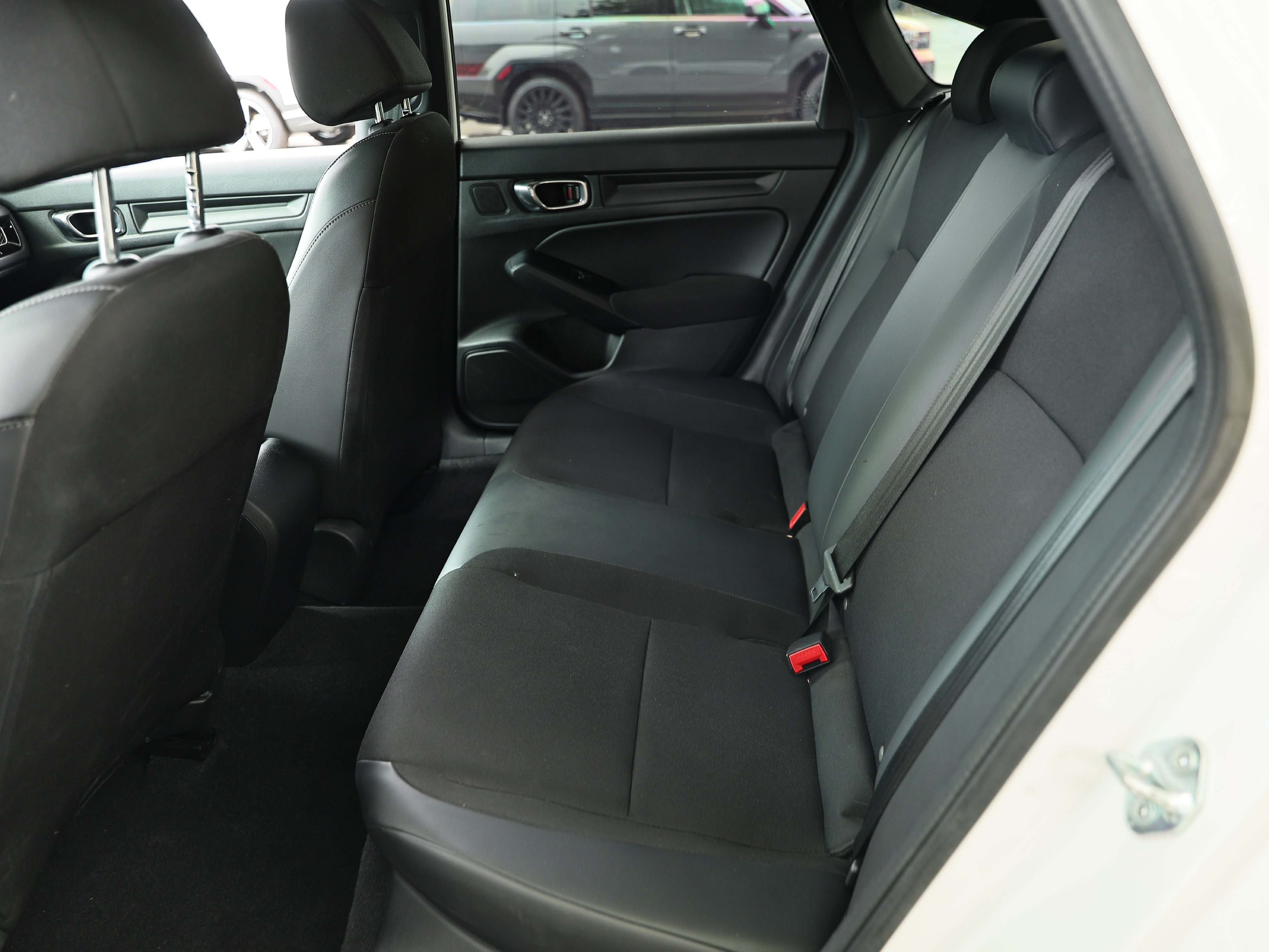 Used 2023 Honda Civic Sport image 25