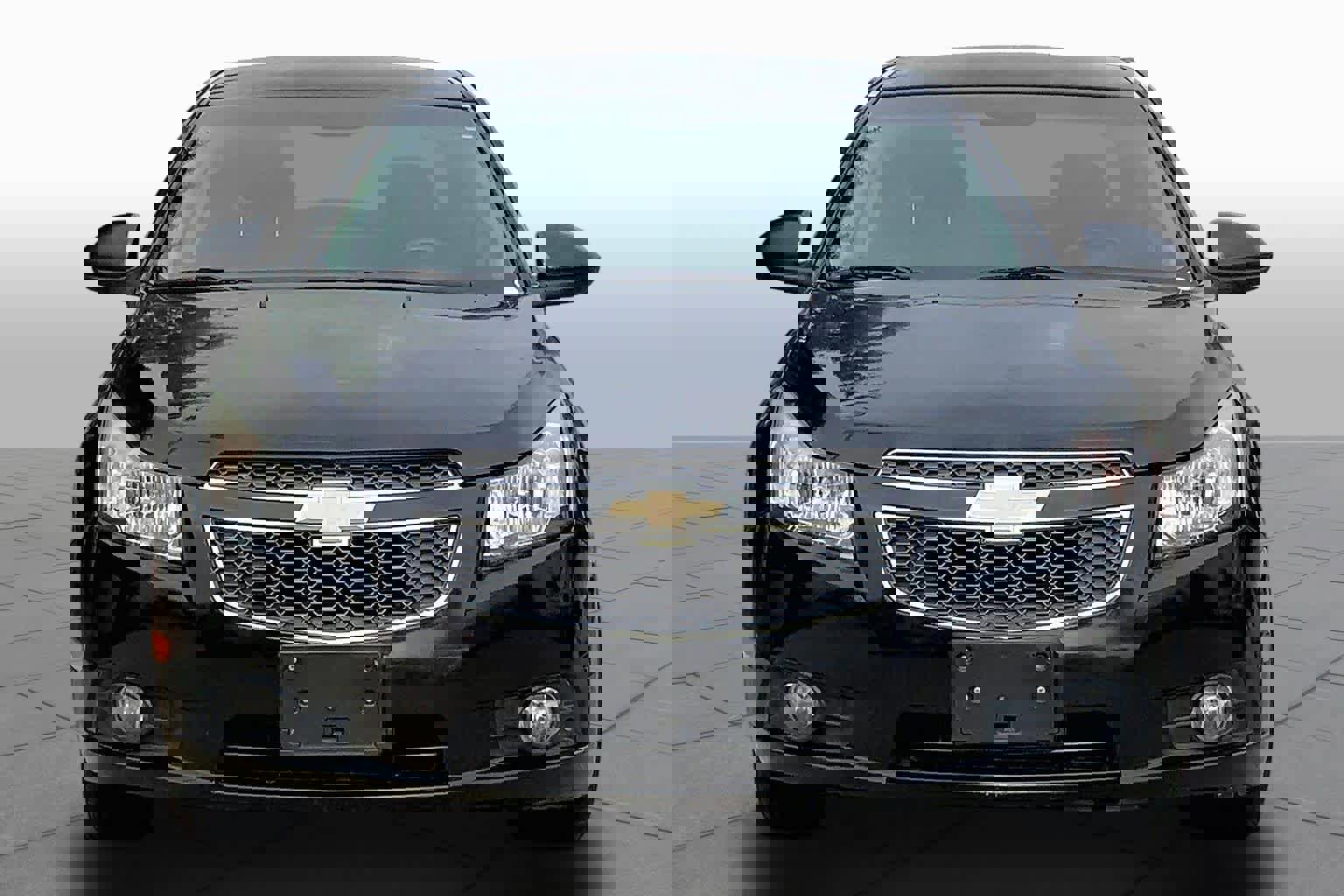 Used 2012 Chevrolet Cruze LTZ image 3