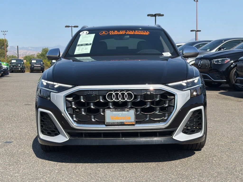 Used 2024 Audi SQ8 Premium Plus w/ Executive Package AWD/4WD image 3