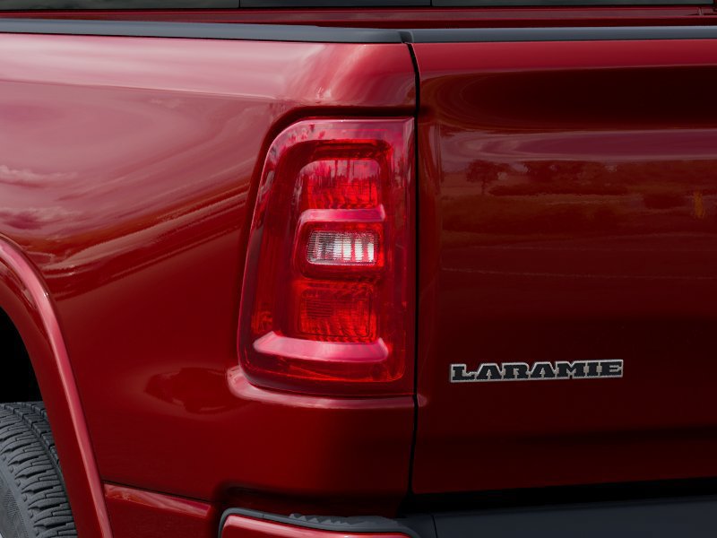 New 2026 RAM 1500 Laramie AWD/4WD image 10