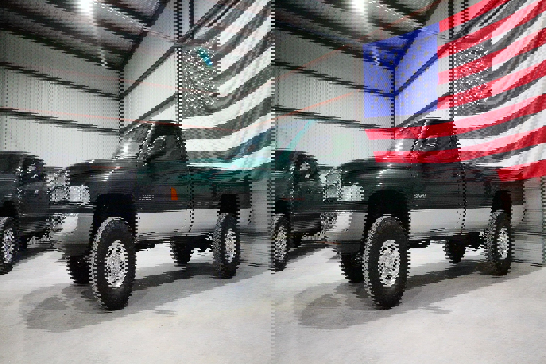 Used 2002 Dodge Ram 2500 Truck SLT image 4