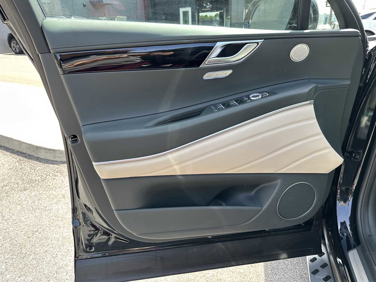 New 2026 Genesis GV80 2.5T RWD image 14